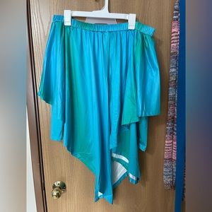 Off Shoulder Asymmetric Flowy Ombré Top